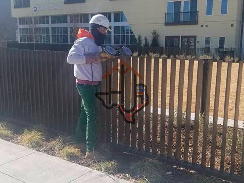 DallasTX-Gates-&-Fences-Repair-Construction-HJ-1